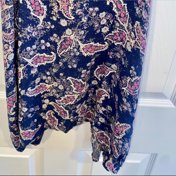 Tank top - Picture 4 of 7